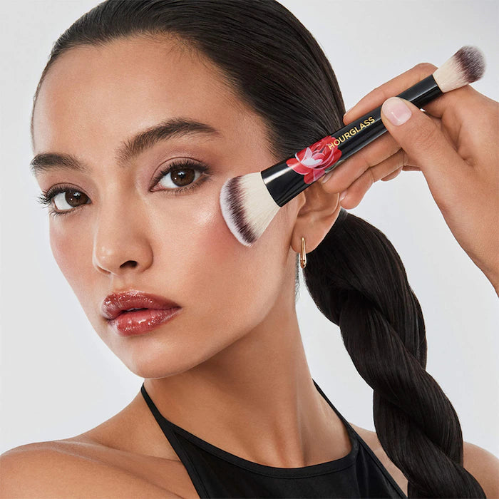 Hourglass
Ambient Lighting Edit Brush II Horse