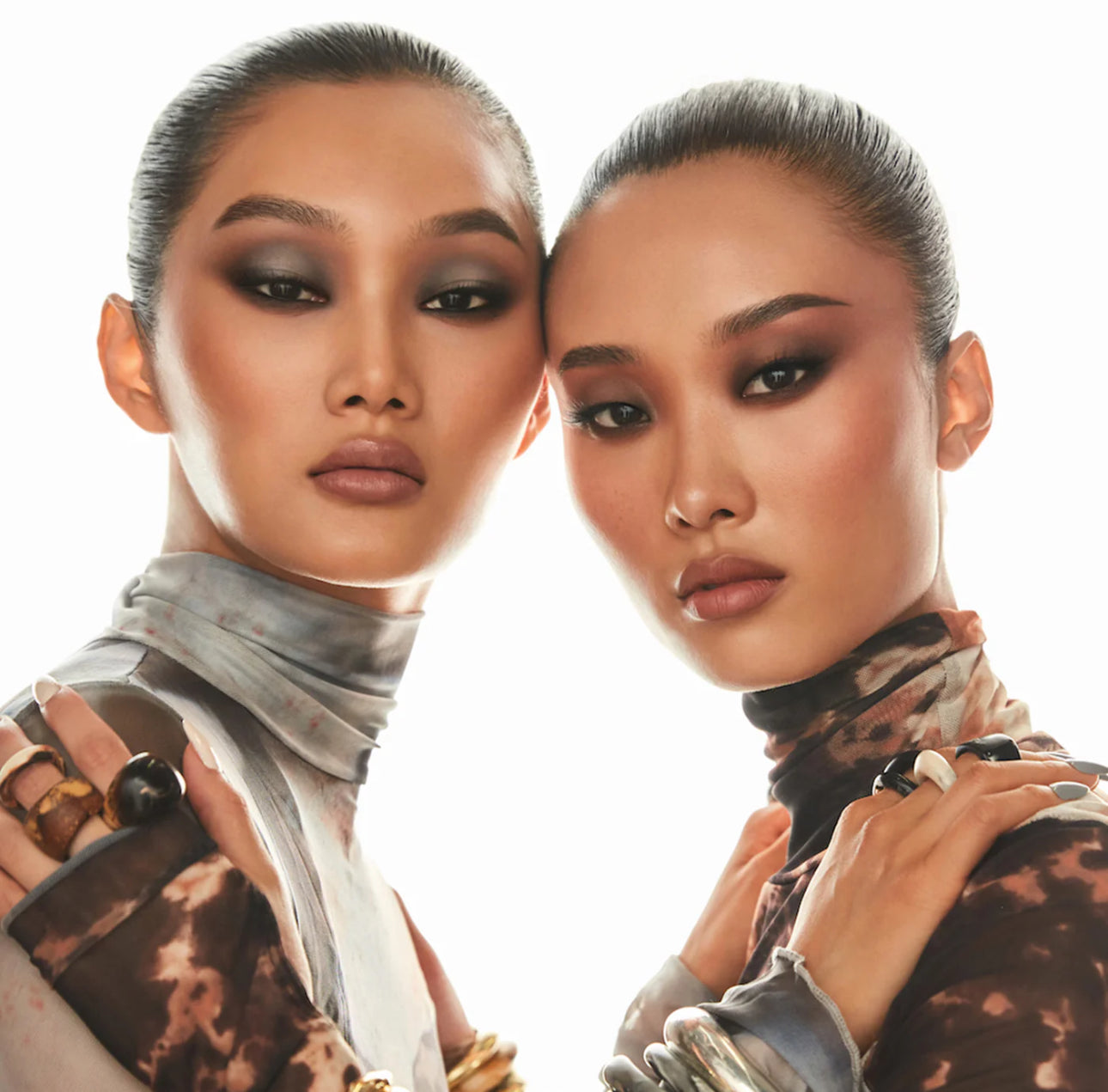 PATRICK TA
Major Dimension III Matte Eyeshadow Palette
