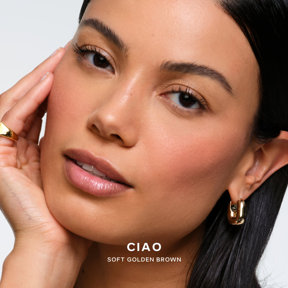 SAIE SUPERSUEDE™ BAKED POWDER BLUSH - CIAO
soft golden brown