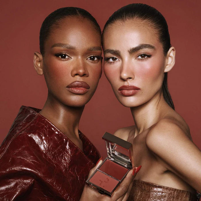 PATRICK TA
Major Headlines Double-Take Crème & Powder Blush Duo - She Knows Who She Is - terracotta
