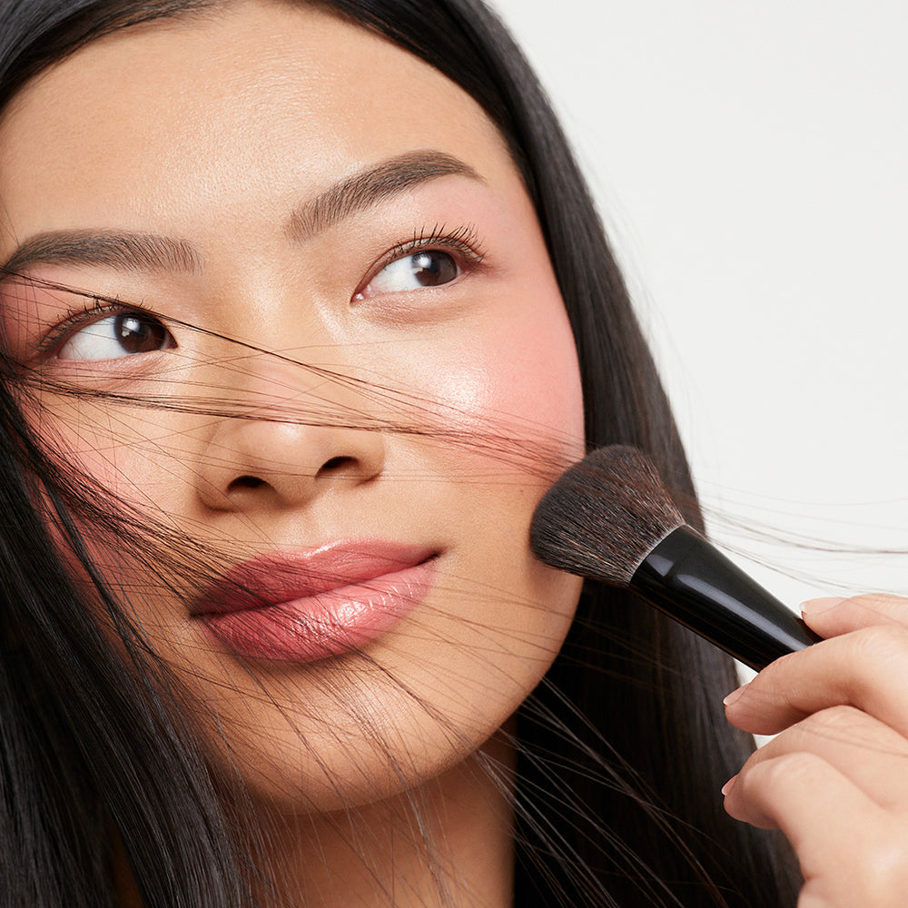 THE SAIE DOUBLE BRUSH
MADE FOR SLIP TINT CONCEALER + GLOW SCULPT + DEW BLUSH