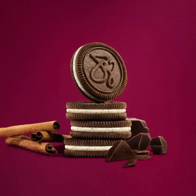 SELENA GOMEZ OREO COOKIES