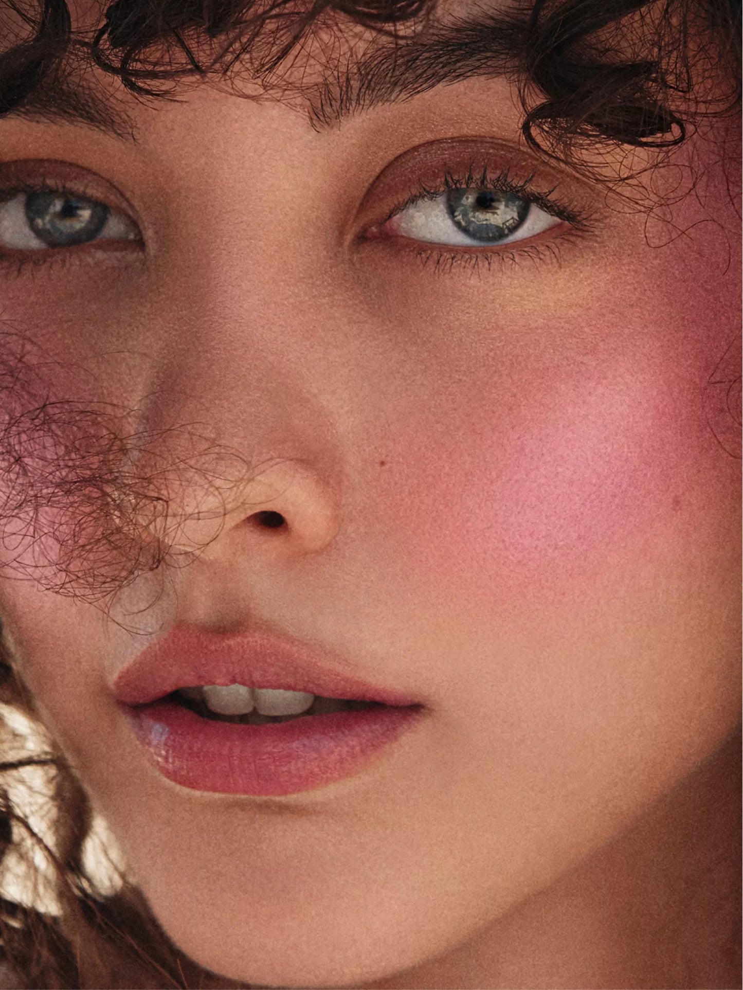 Moonglaze blush in 24K