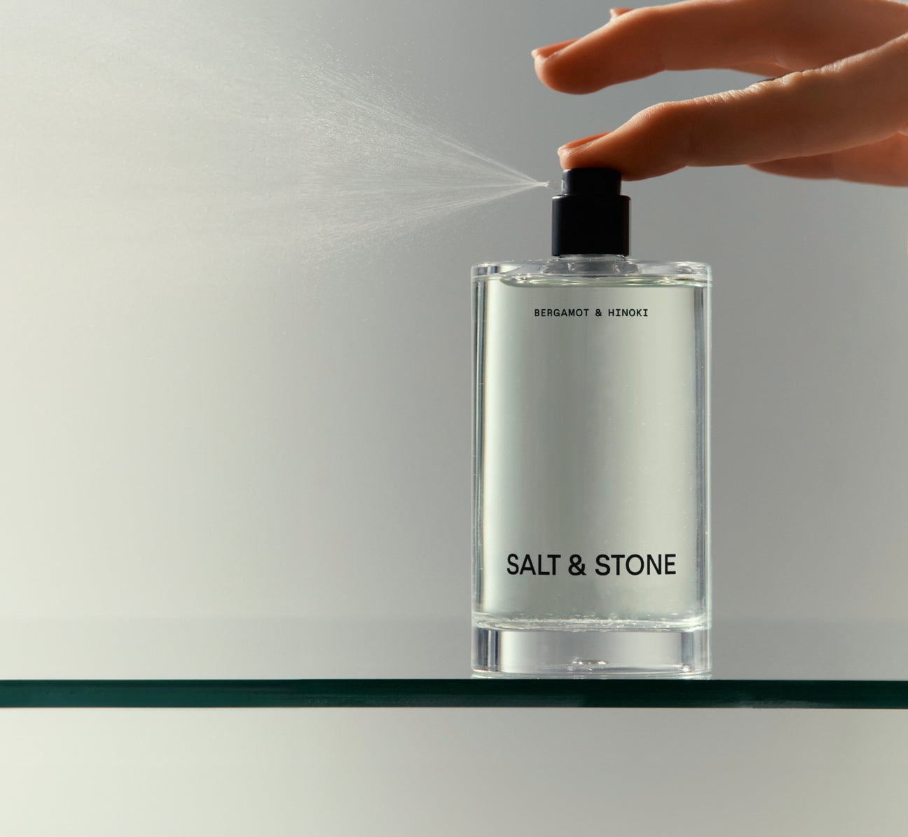 SALT AND STONE BERGAMOT & HINOKI BODY MIST
3.4 FL OZ / 100 ML