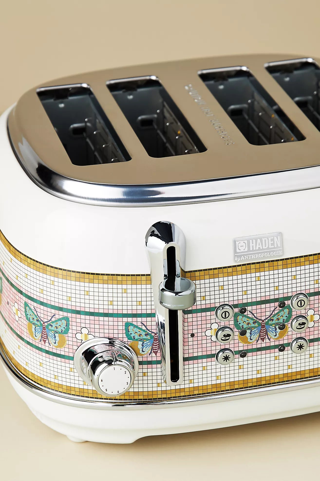 The BTS x Haden Four-Slice Toaster in PINK