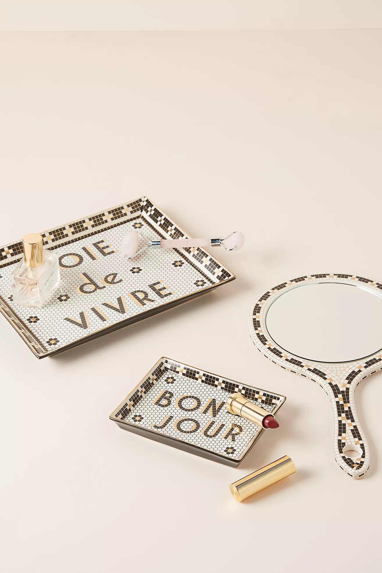 The BTS Tray