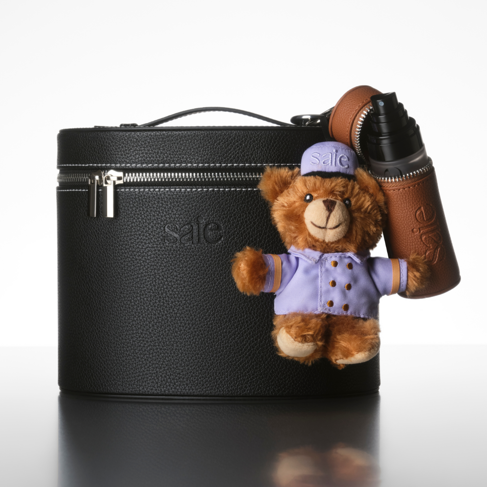 SAIE THE BELLHOP BEAR KEYCHAIN