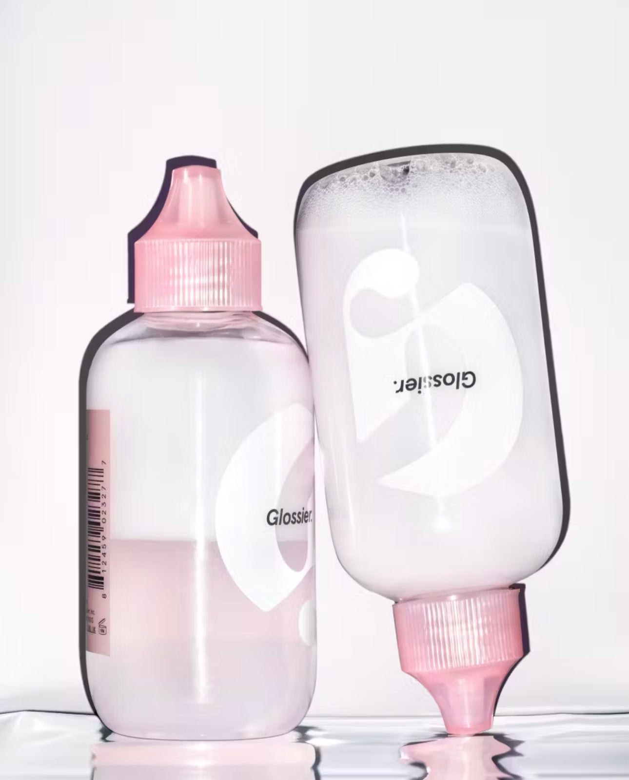 Glossier Milky Oil
Waterproof makeup remover