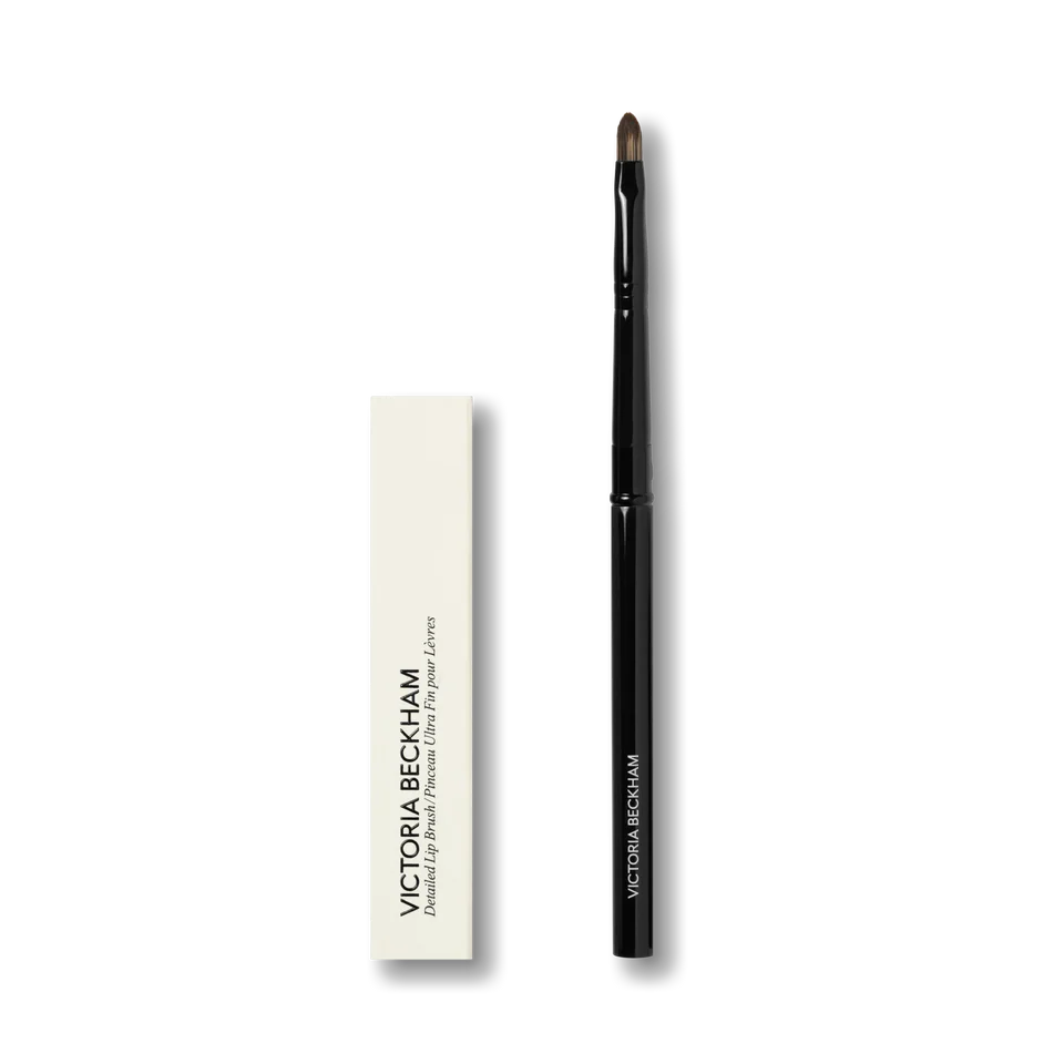 Victoria Beckham 30. Detailed Lip Brush
