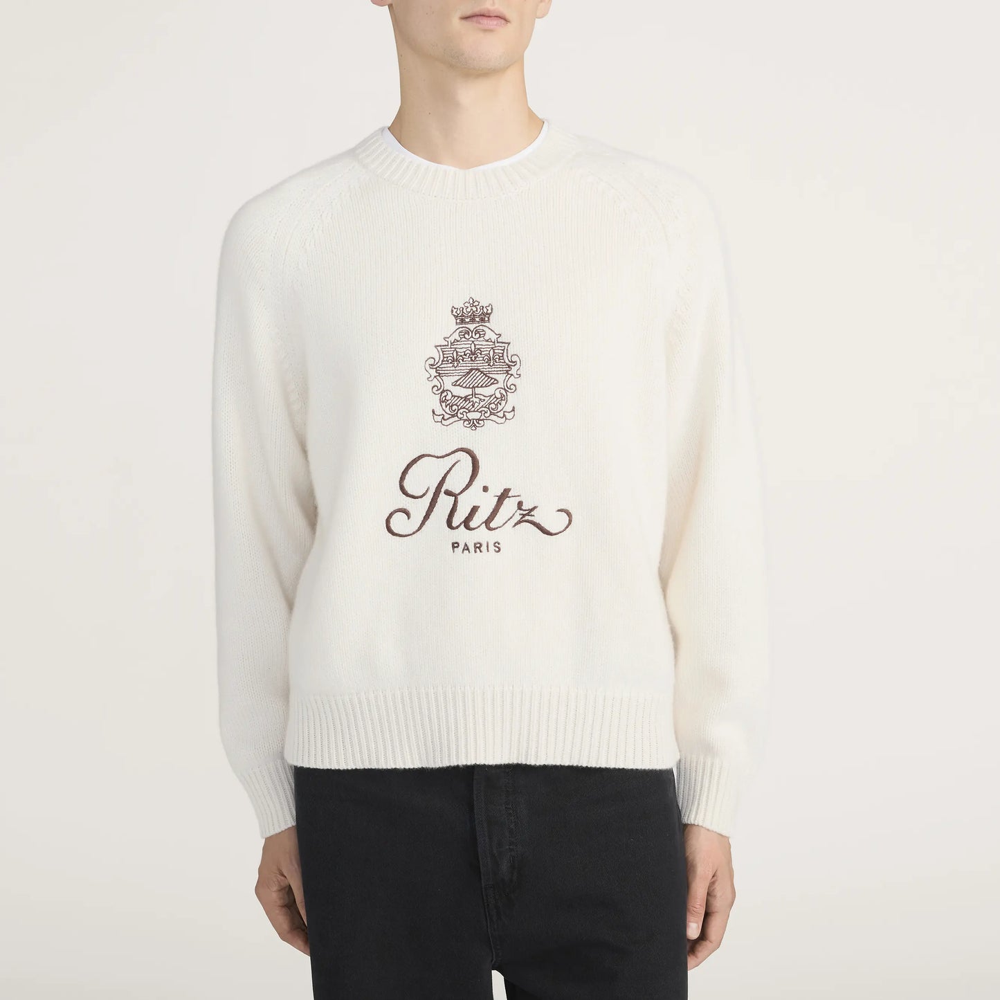 Ritz Unisex cashmere raglan sweater - cream - Ritz Paris x FRAME