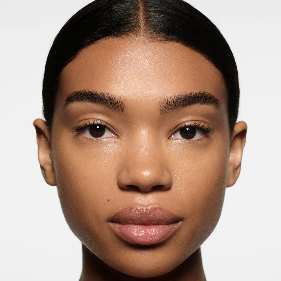 Victoria Beckham The Concealer Pen with TFC8® Luminous Coverage Concealer