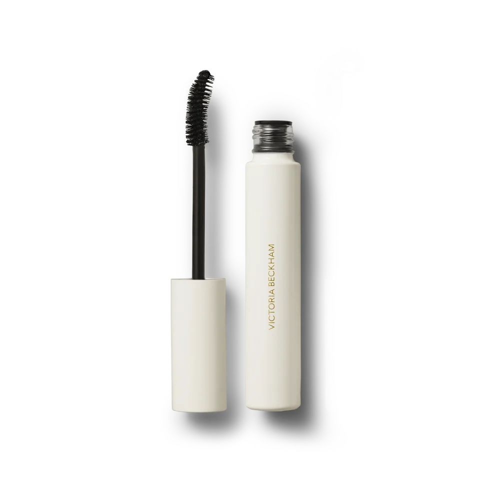 Victoria Beckham Vast Lash Mascara

Smudge-proof and volumising mascara