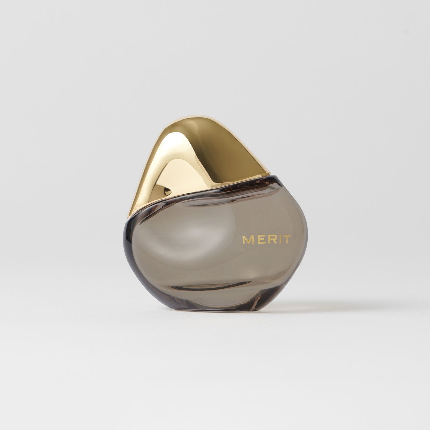 Merit Retrospect
L’EXTRAIT DE PARFUM