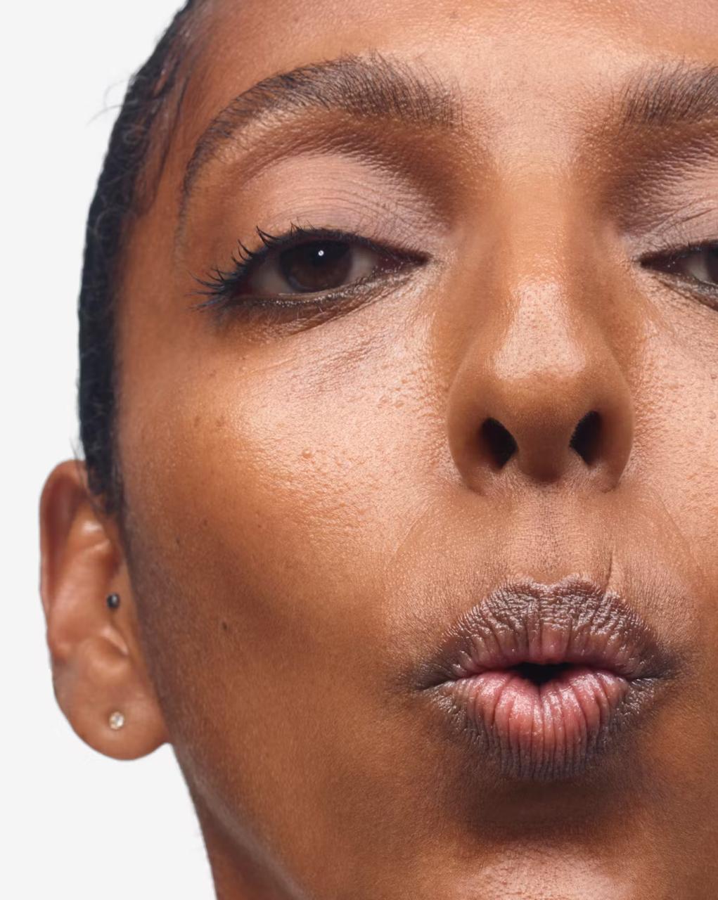 Glossier Balm Dotcom in Mango