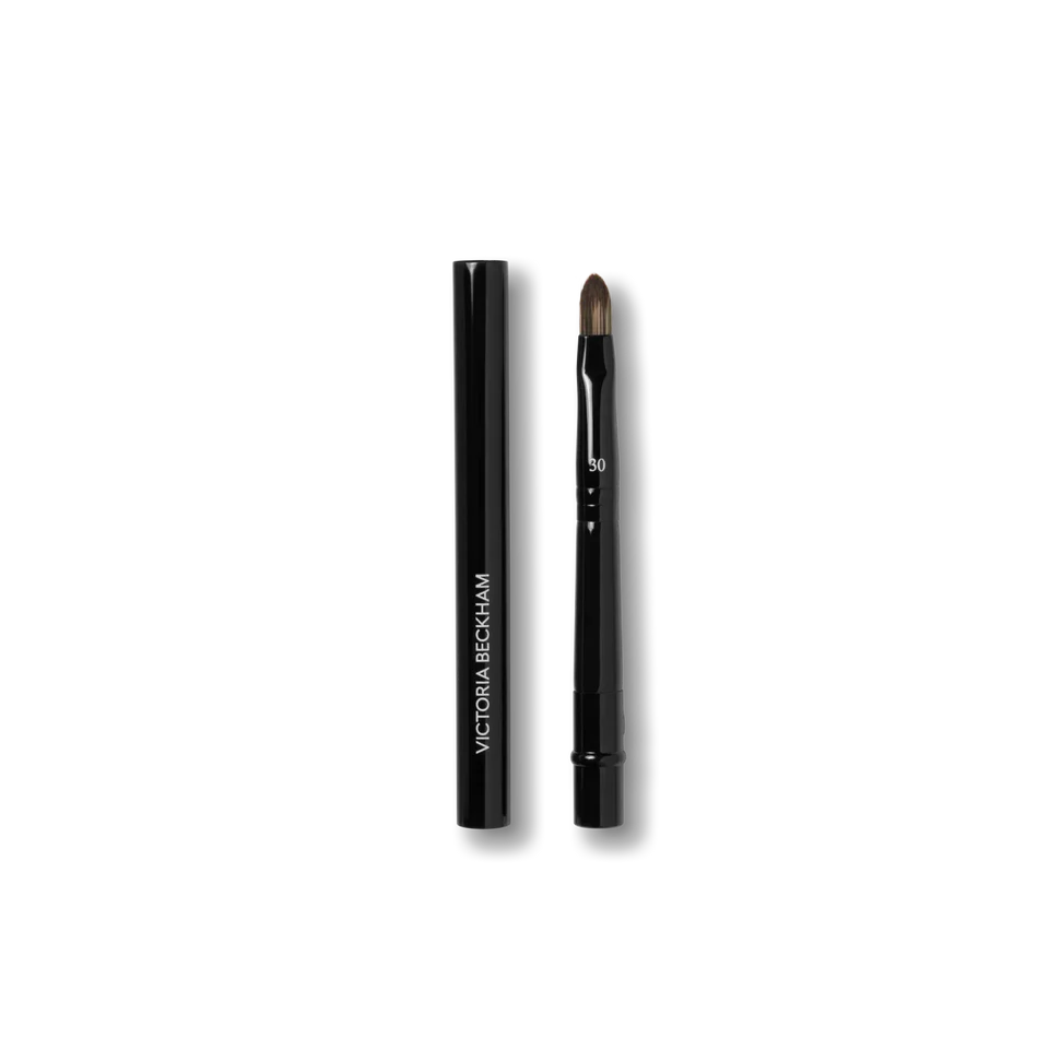 Victoria Beckham 30. Detailed Lip Brush