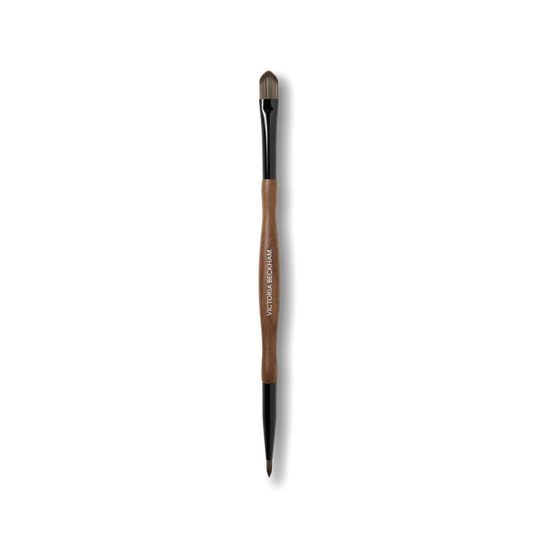 Victoria Beckham 11. Conceal & Detail Brush