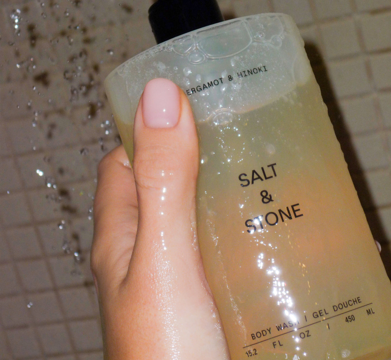 SALT AND STONE BERGAMOT & HINOKI BODY WASH

15.2 FL OZ / 450 ML