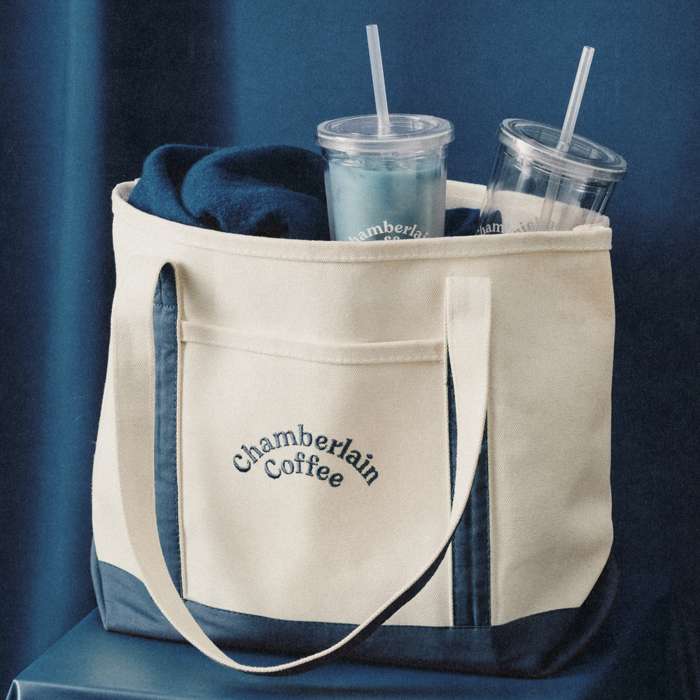 Chamberlain navy everywhere tote